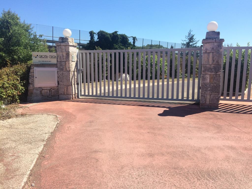 Grotta Cilicia B&B 诺西 外观 照片
