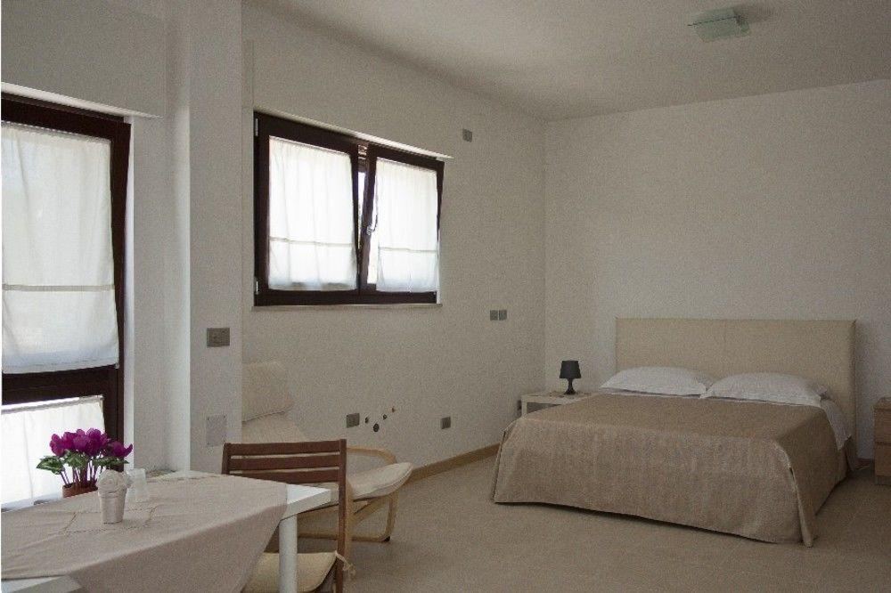 Grotta Cilicia B&B 诺西 外观 照片